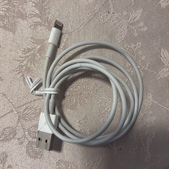 iPhone charging cord - Picture 1 of 1